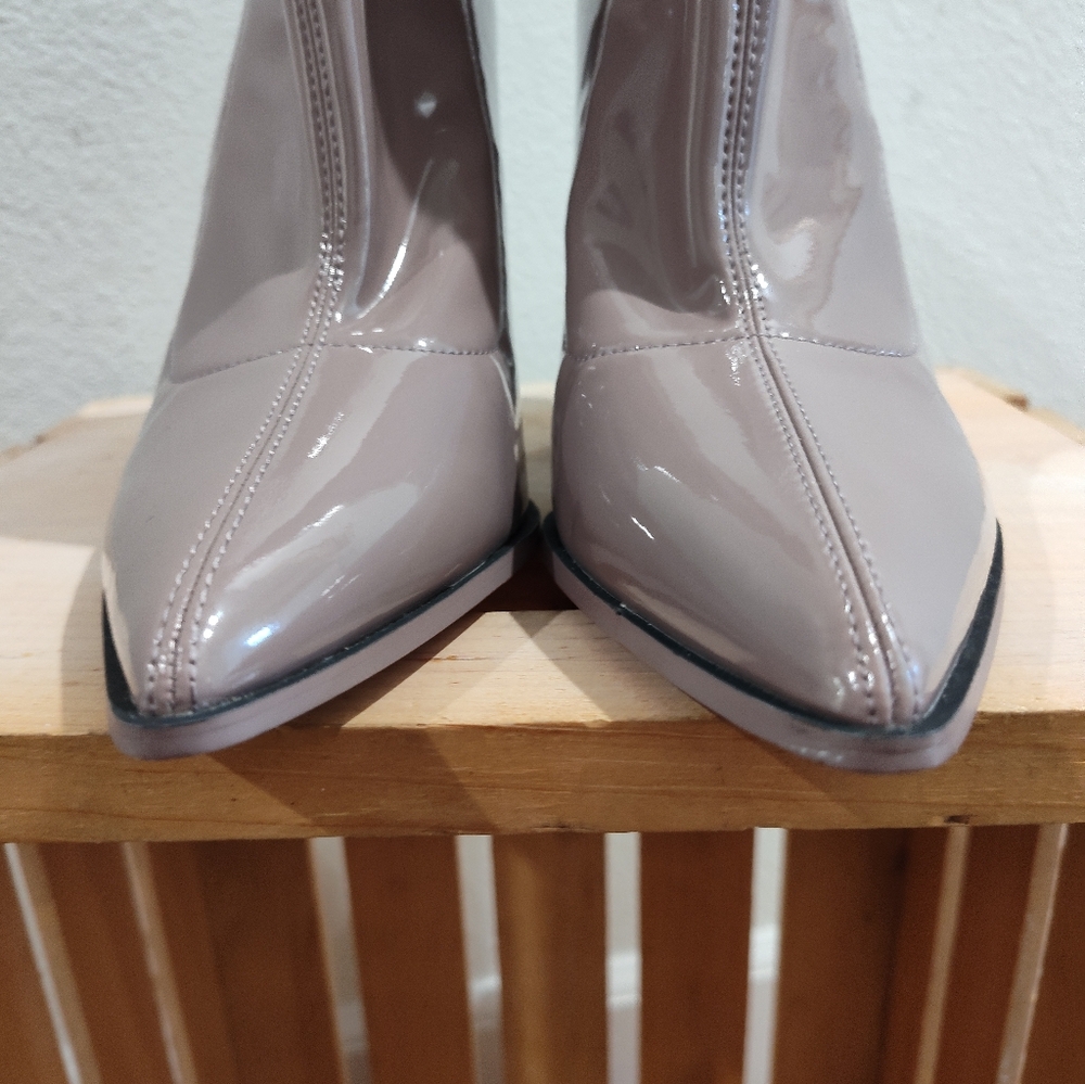 ALDO - Picture 5 of 11